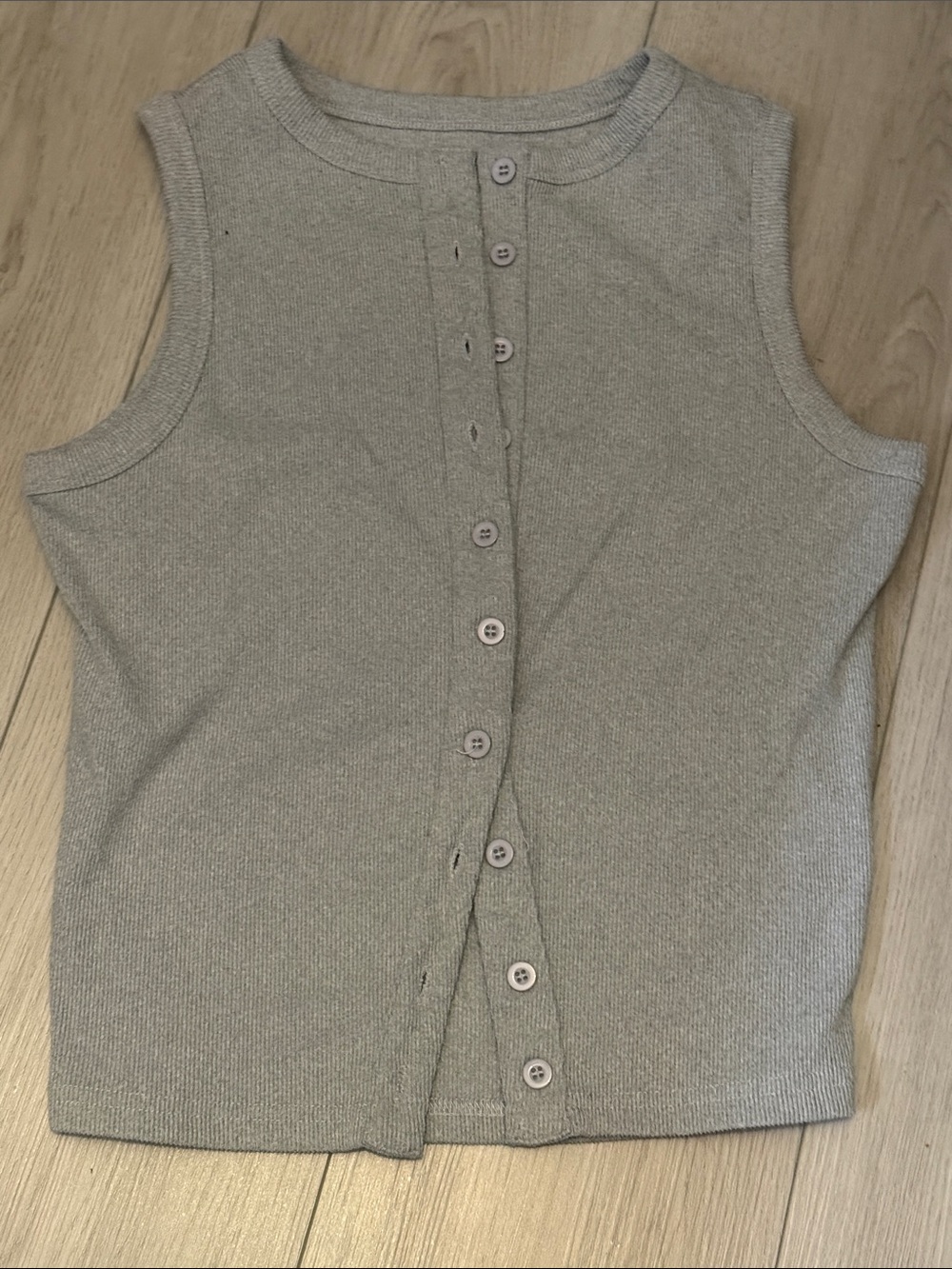 Sleeveless Button-Front Knit Top - Light Gray